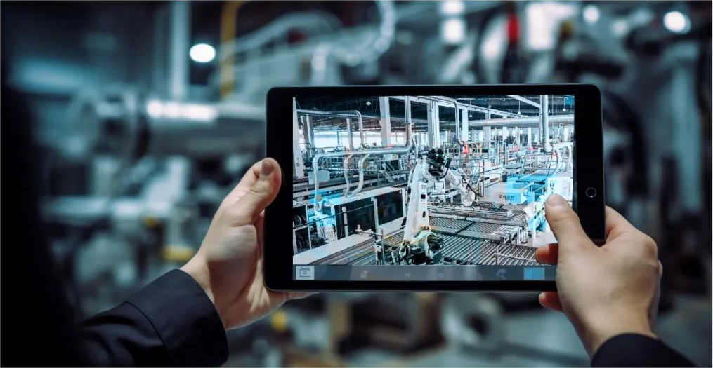 Smart factory is a new stage of information development of the first generation factory.