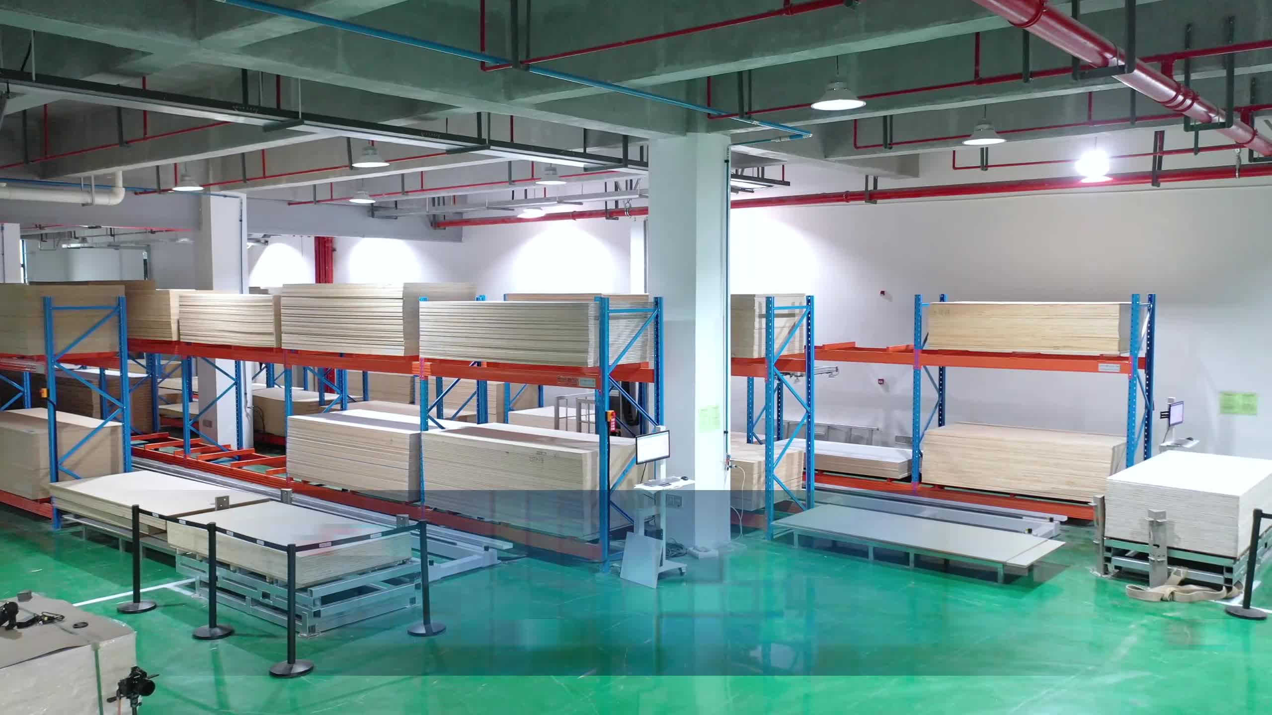 Vertical silos and horizontal silos have their own advantages in the board storage silos in furniture industry.